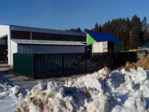 Забор из евроштакетника с бетонированием столбов 65 метров фото недорого под ключ