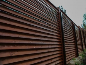 Деревянный забор елочка 30 метров фото под ключ с установкой