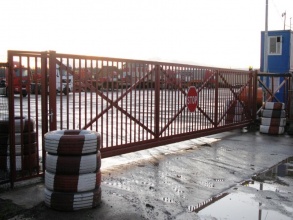 Решетчатые ворота откатные - пример 12 фото в Навашино